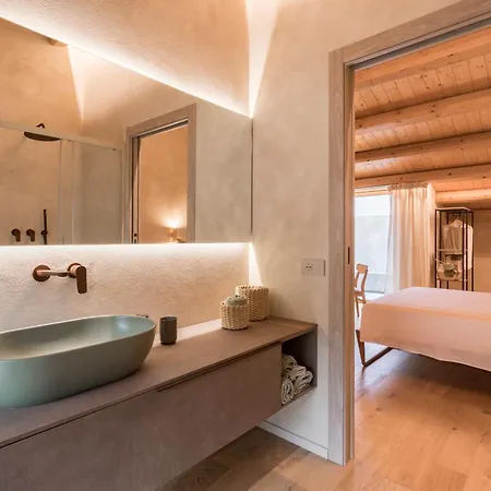 Πανσιόν Mirari