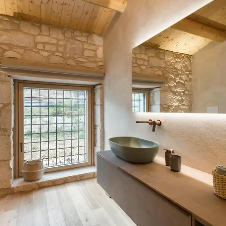 Mirari Πανσιόν