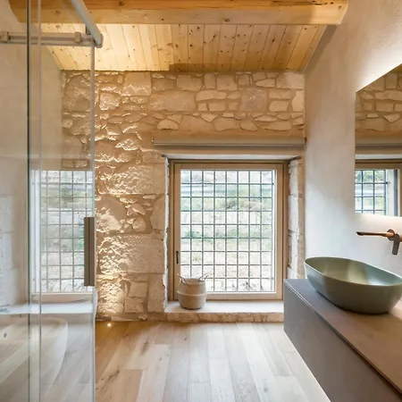 Mirari Πανσιόν 4*